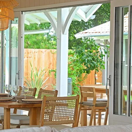 La Aux Oiseaux فيلة *