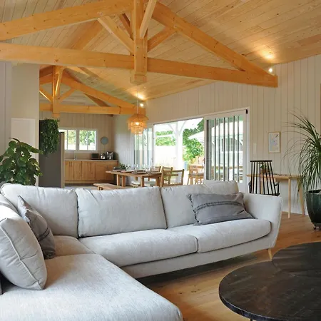 La Aux Oiseaux فيلة أنديرنو لي بان