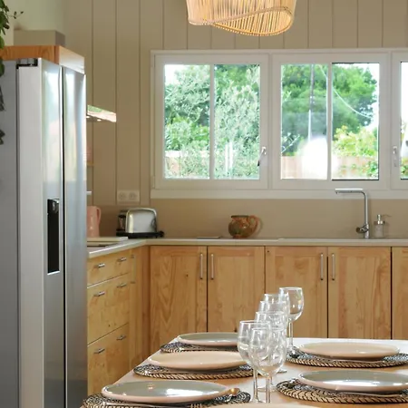 La Aux Oiseaux فيلة *