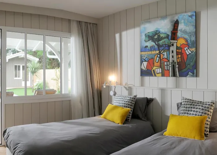 La Aux Oiseaux Villa *